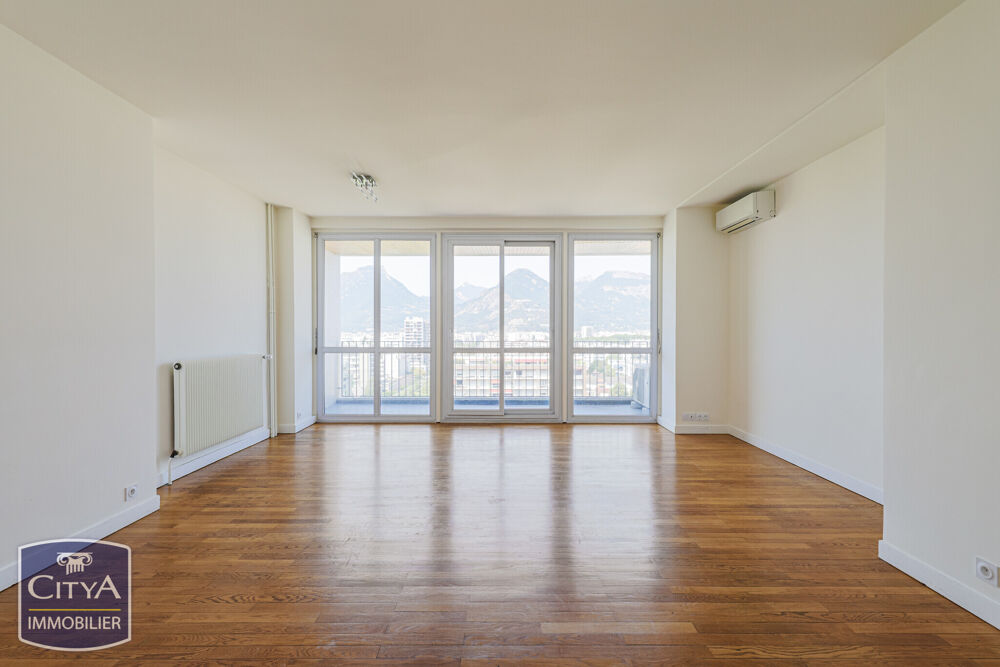 Appartement 3 pièces 88 m² · à Grenoble · 88 m² · 215 000 €