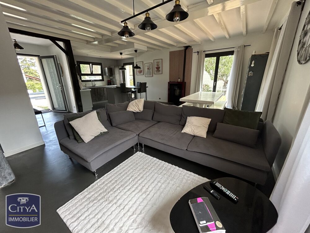Maison 6 pièces 160 m² · à Mozac · 160 m² · 400 000 €