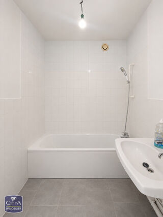  Appartement à vendre 4 pièces 77 m²