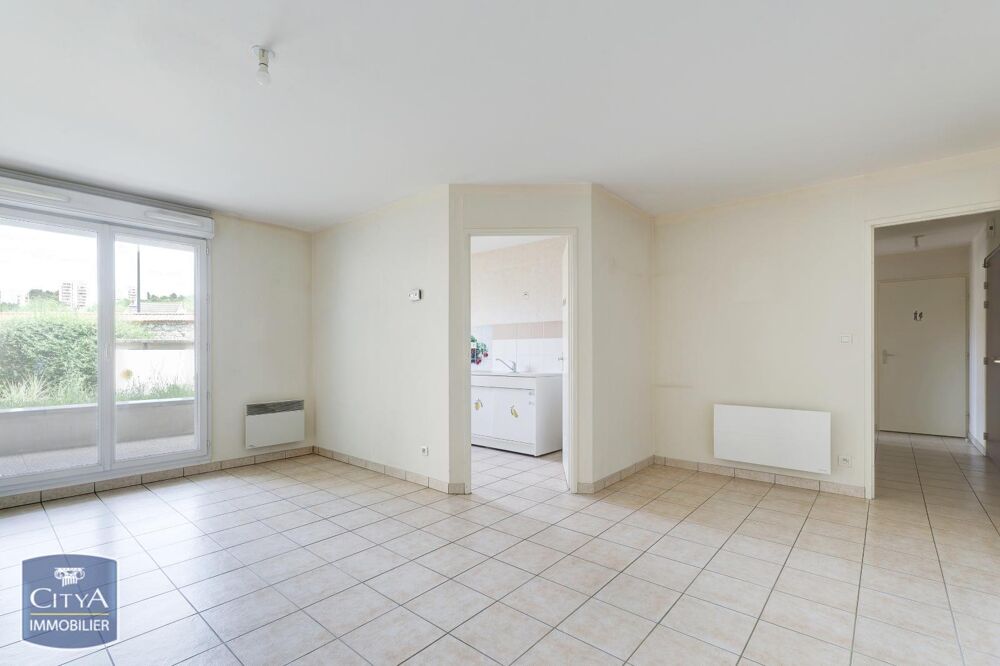Appartement 3 pièces 66 m² · à Épernay · 66 m² · 121 000 €