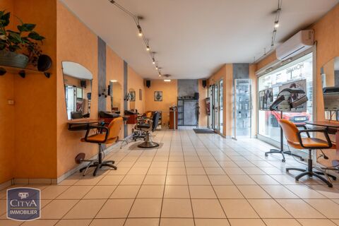 local 153000 37300 Jou�-l�s-tours