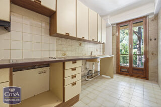  Appartement à vendre 3 pièces 77 m²