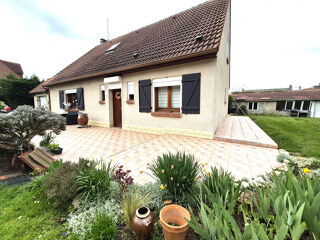  Maison à vendre 8 pièces 135 m²