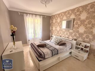  Maison à vendre 8 pièces 254 m²