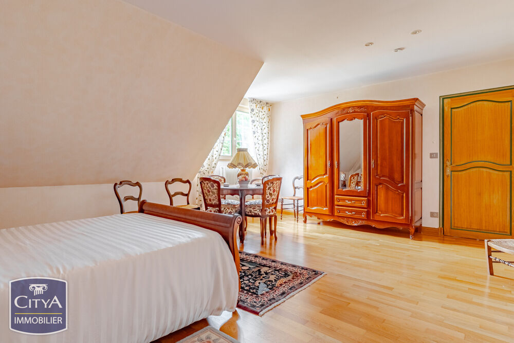 à vendre  Maison Chambray-lès-Tours (37170)
