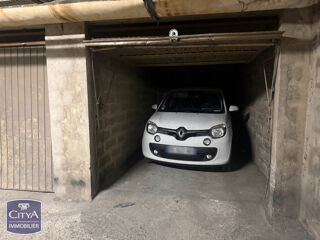  Parking / Garage à vendre 12 m²