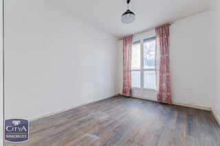  Appartement � vendre 4 pi�ces 83 m�