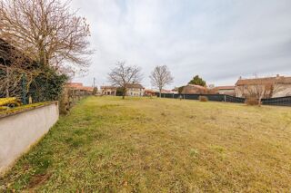  Terrain à vendre 569 m²