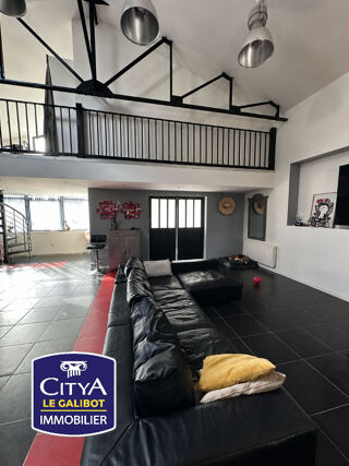  Maison à vendre 220 m²