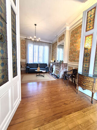  Maison à vendre 10 pièces 223 m²