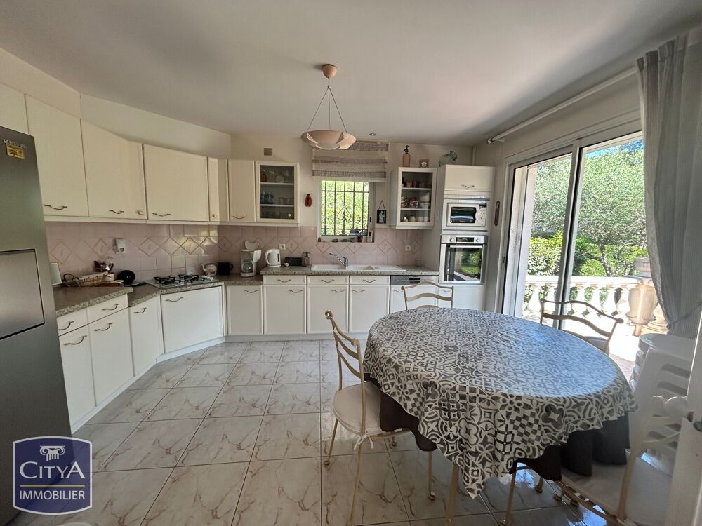 � vendre  Maison Saint-Rapha�l (83700)