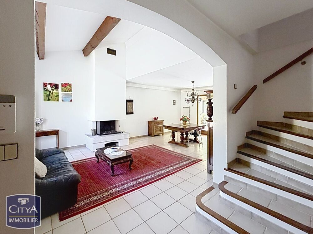Maison 6 pièces 165 m² · à Aix-en-Provence · 165 m² · 853 000 €