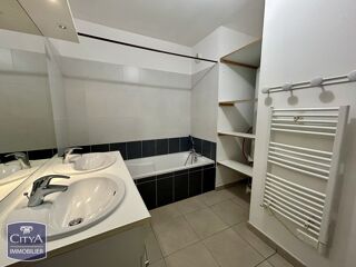  Appartement à vendre 4 pièces 81 m²