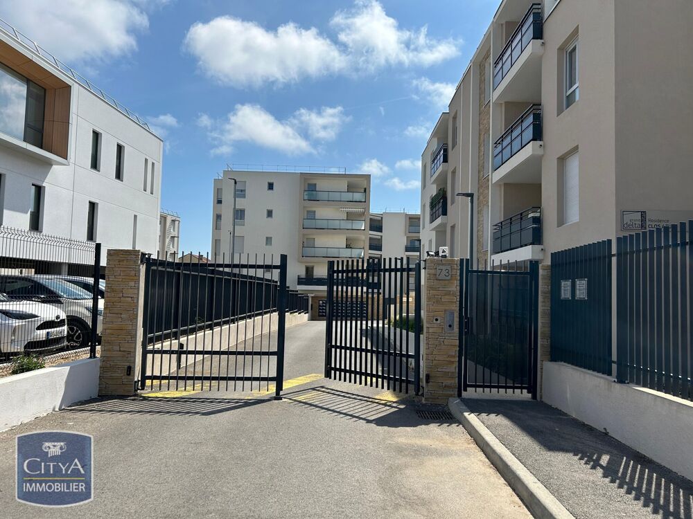Vente Parking/Garage parking Hyères