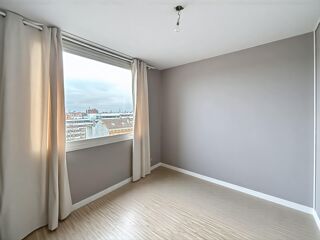  Appartement � vendre 4 pi�ces 73 m�
