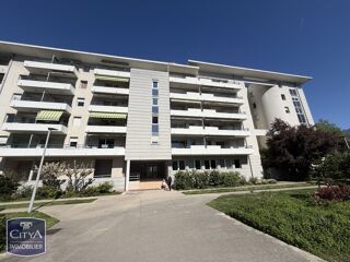  Appartement à vendre 3 pièces 79 m² Chambéry