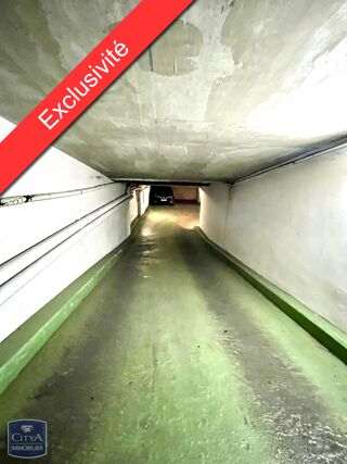  Parking / Garage à vendre 12 m²