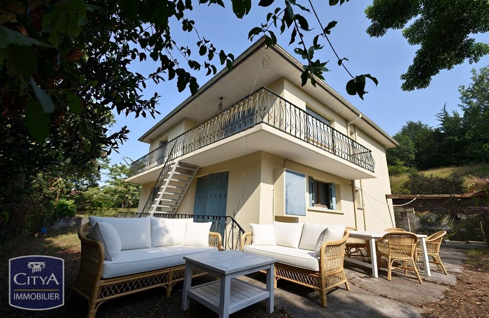 Maison 7 pièces 170 m² · à Bon-Encontre · 170 m² · 149 000 €