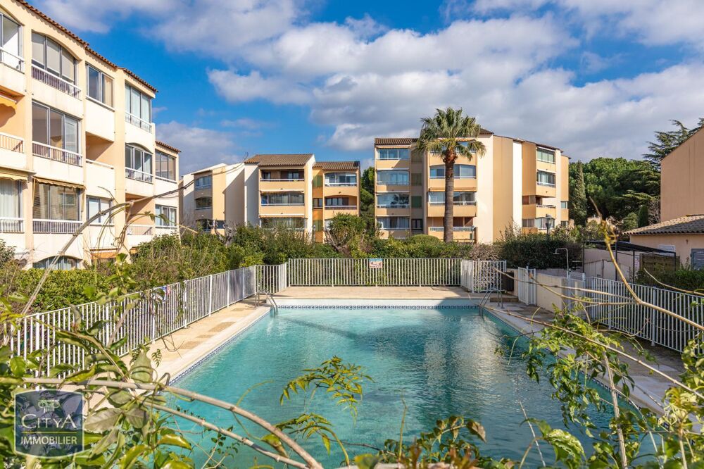 Appartement 2 pièces 30 m² · à Sanary-sur-Mer · 30 m² · 180 000 €