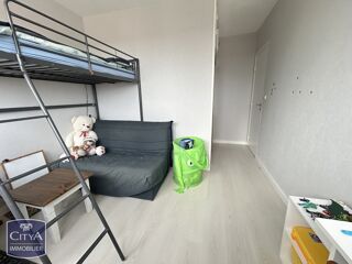  Appartement � vendre 4 pi�ces 77 m�