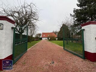  Maison � vendre 6 pi�ces 205 m�