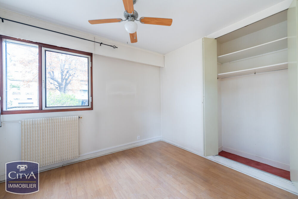 Vente Appartement appartement Suresnes