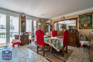  Appartement à vendre 5 pièces 131 m²
