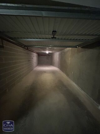  Parking / Garage à vendre 30 m²