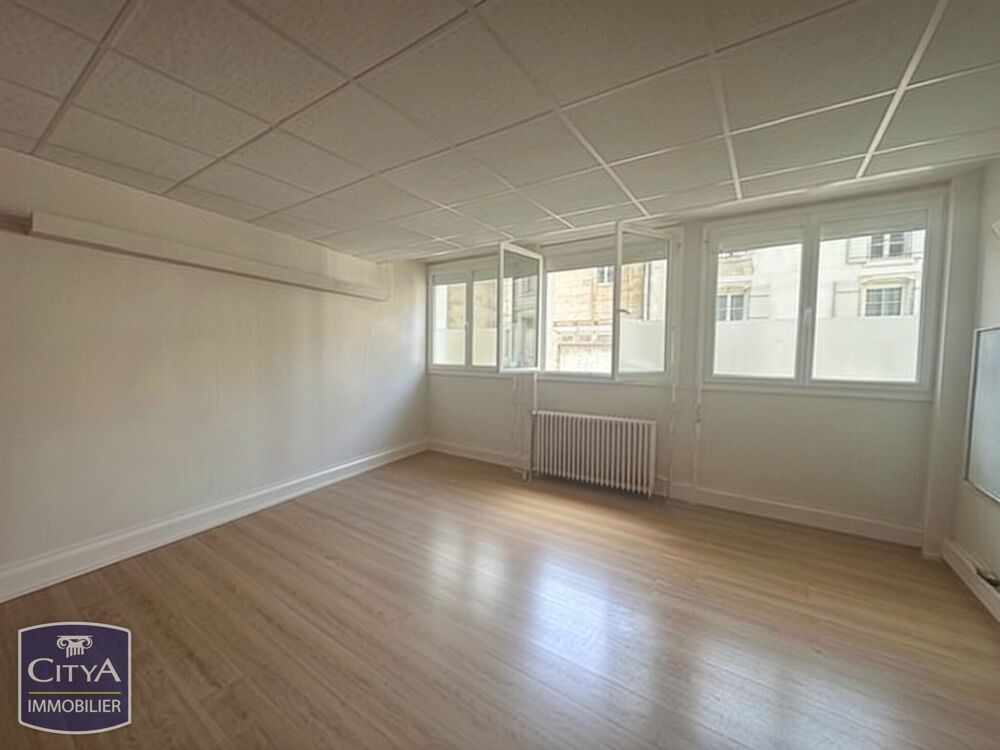 Appartement 15 pièces 123 m² · à Niort · 123 m² · 132 000 €