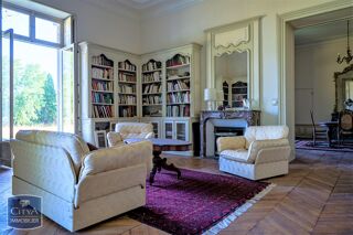  Maison à vendre 12 pièces 416 m²