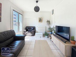  Appartement à vendre 4 pièces 81 m²