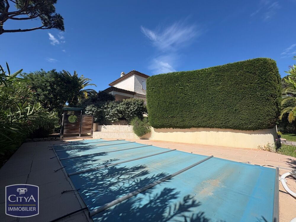 � vendre  Maison Saint-Rapha�l (83700)