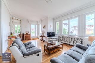  Maison à vendre 7 pièces 196 m²
