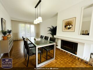  Maison à vendre 11 pièces 185 m²