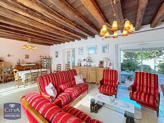  Maison à vendre 10 pièces 285 m²
