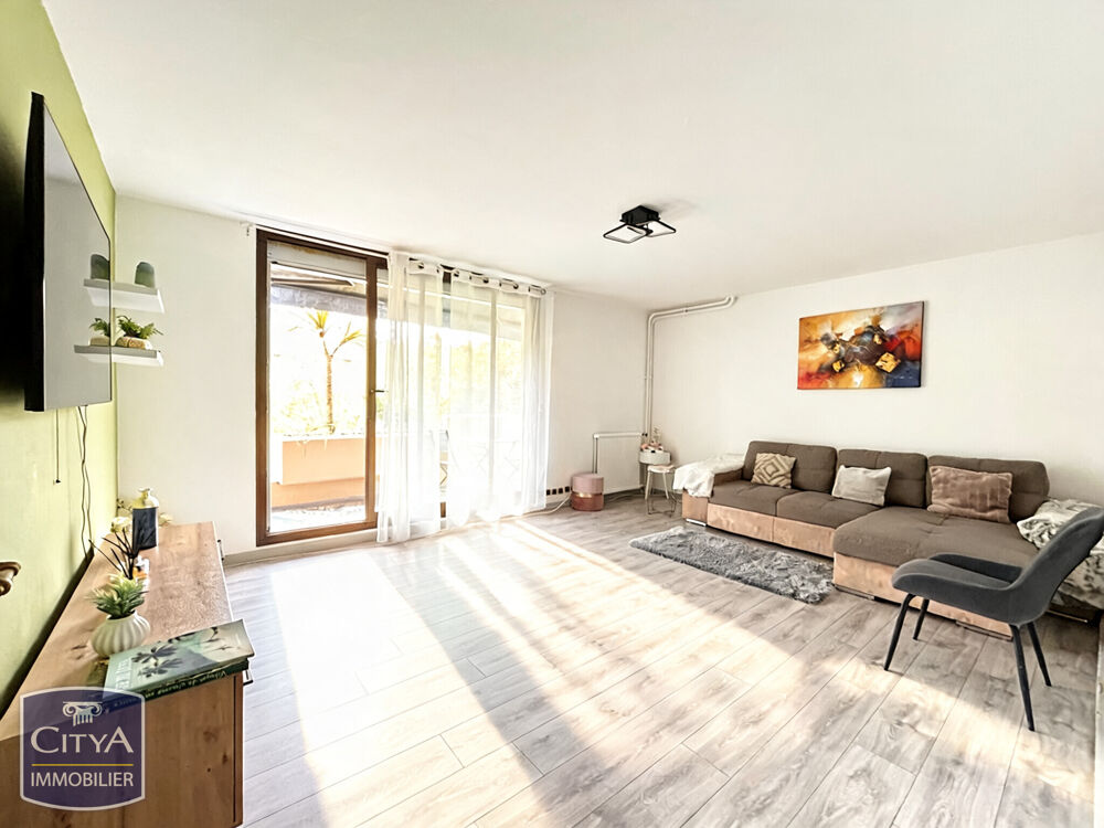 Vente Appartement appartement Évry-courcouronnes
