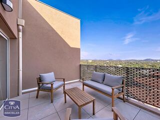  Appartement � vendre 4 pi�ces 82 m�