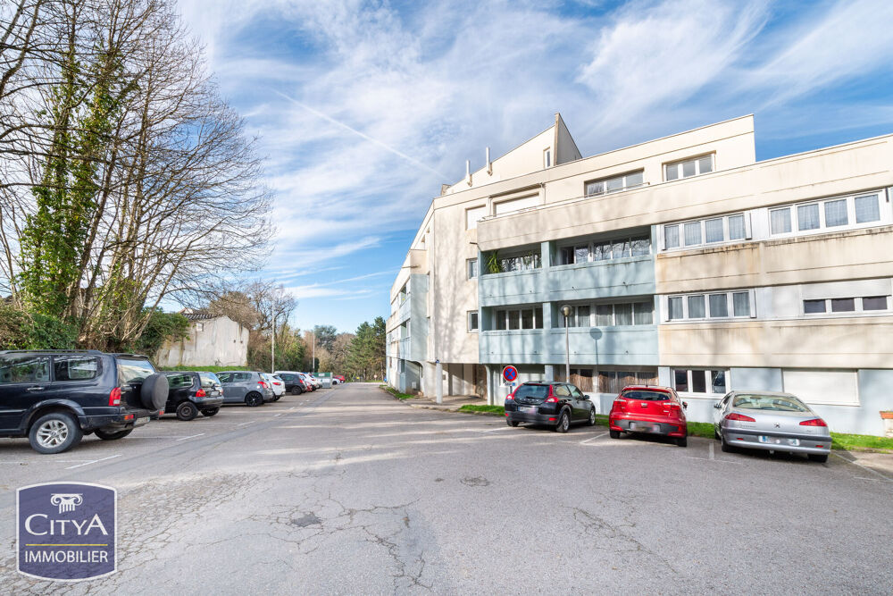 Appartement 2 pièces 52 m² · à Limoges · 52 m² · 77 000 €