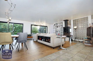  Maison à vendre 7 pièces 197 m²
