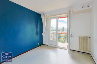  Appartement � vendre 4 pi�ces 70 m�