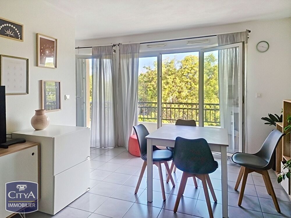 Appartement 2 pièces 43 m² · à Châteaurenard · 43 m² · 110 000 €