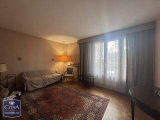  Appartement  vendre 4 pices 82 m