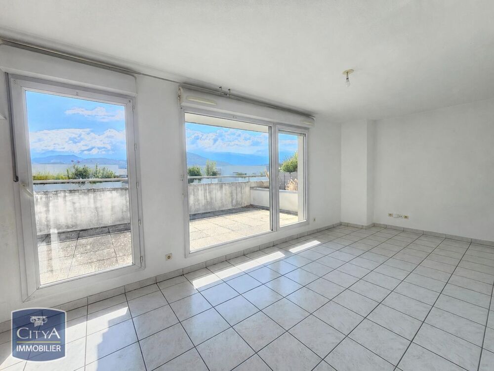 Appartement 2 pièces 38 m² · à Grenoble · 38 m² · 79 000 €