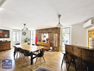  Appartement à vendre 6 pièces 162 m²