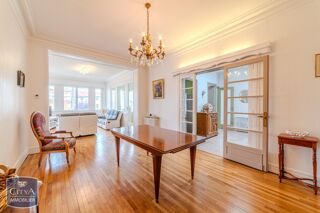  Maison à vendre 7 pièces 196 m²