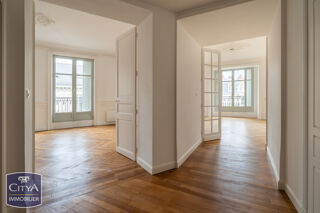  Appartement à vendre 5 pièces 141 m²