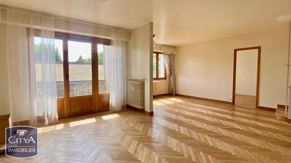 Appartement 5 pièces 107 m² · à Alençon · 107 m² · 132 000 €
