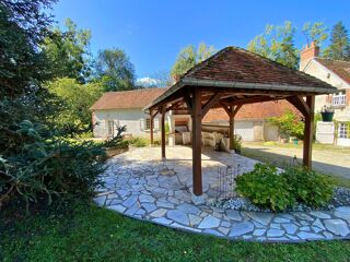  Maison � vendre 8 pi�ces 295 m�