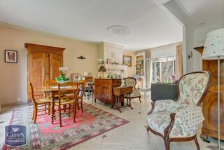  Maison à vendre 8 pièces 213 m²