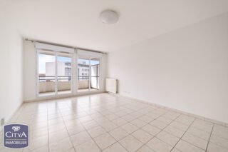  Appartement � vendre 4 pi�ces 83 m�